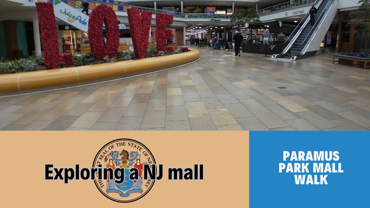 Walking Paramus Park Mall in NJ over 100 stores and food court, let's go! 