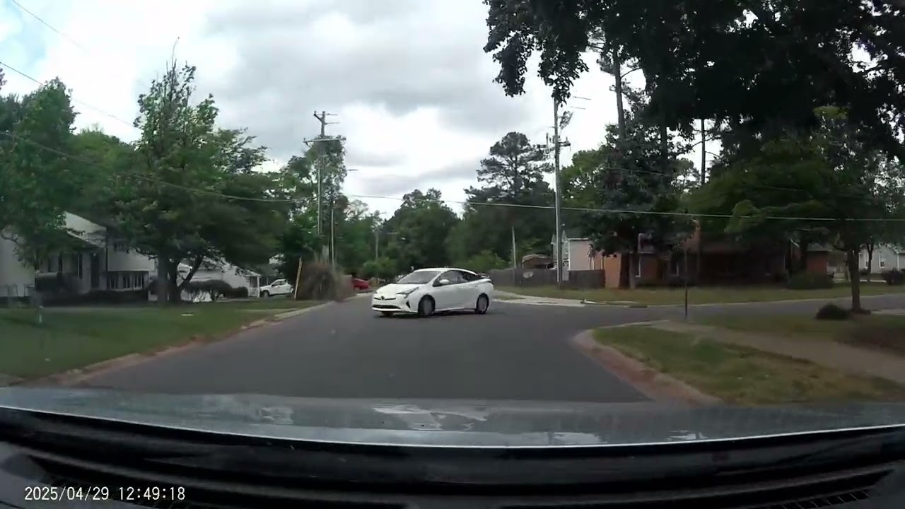 Stop sign runner