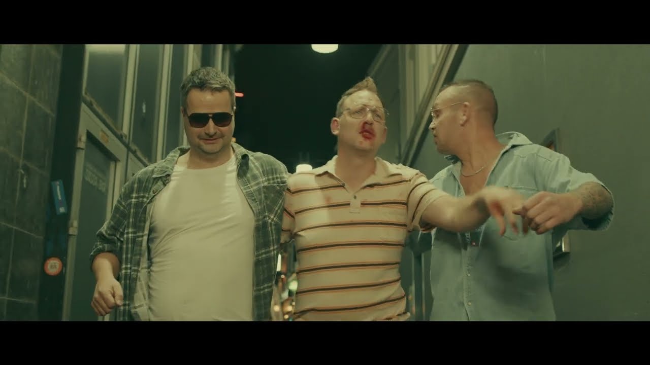 De Doelleazen - Doelesteeg (Official Video)