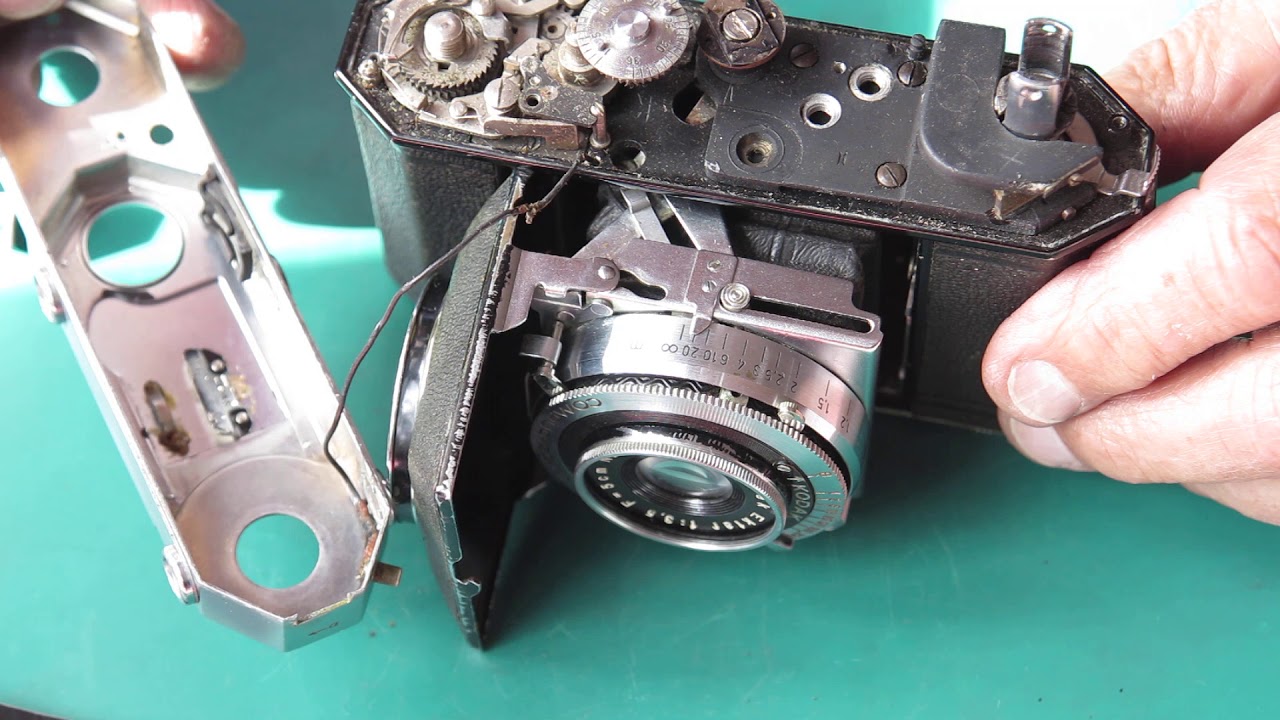 Kodak Retina II with an interesting set of problems, part 01