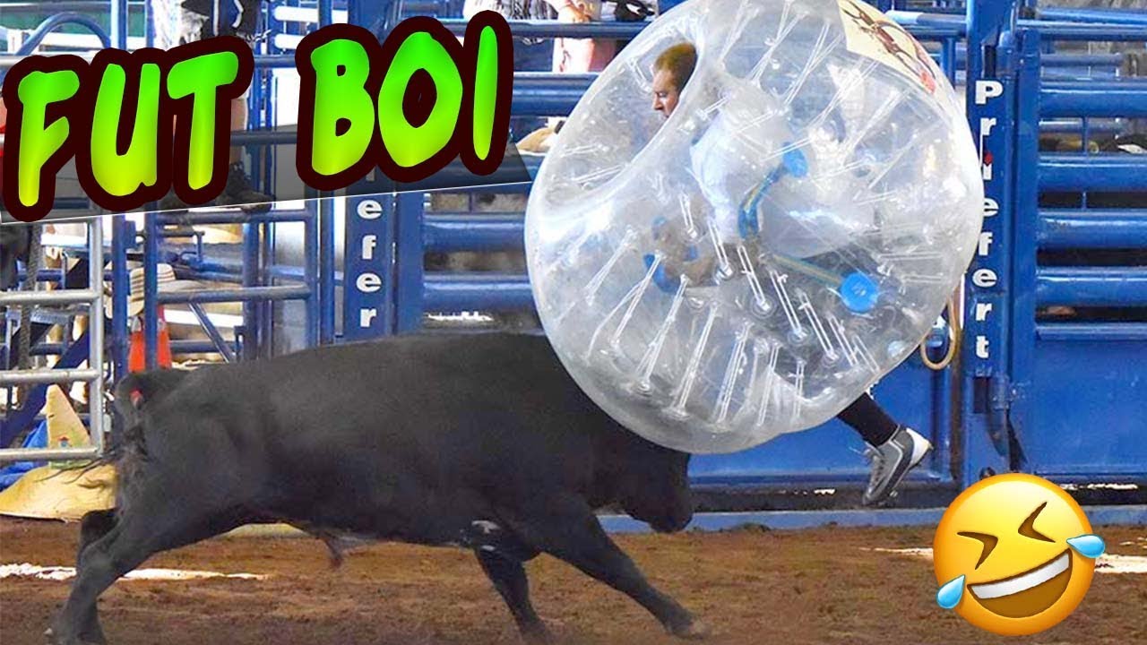 Futebol com Touros 🐂  A&iacute; tem Coragem 😂