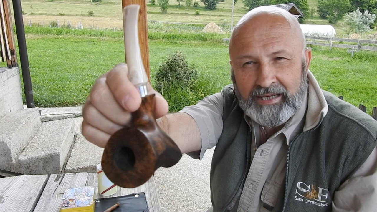 Dýmka a motýli v Bosně a Hercegovině