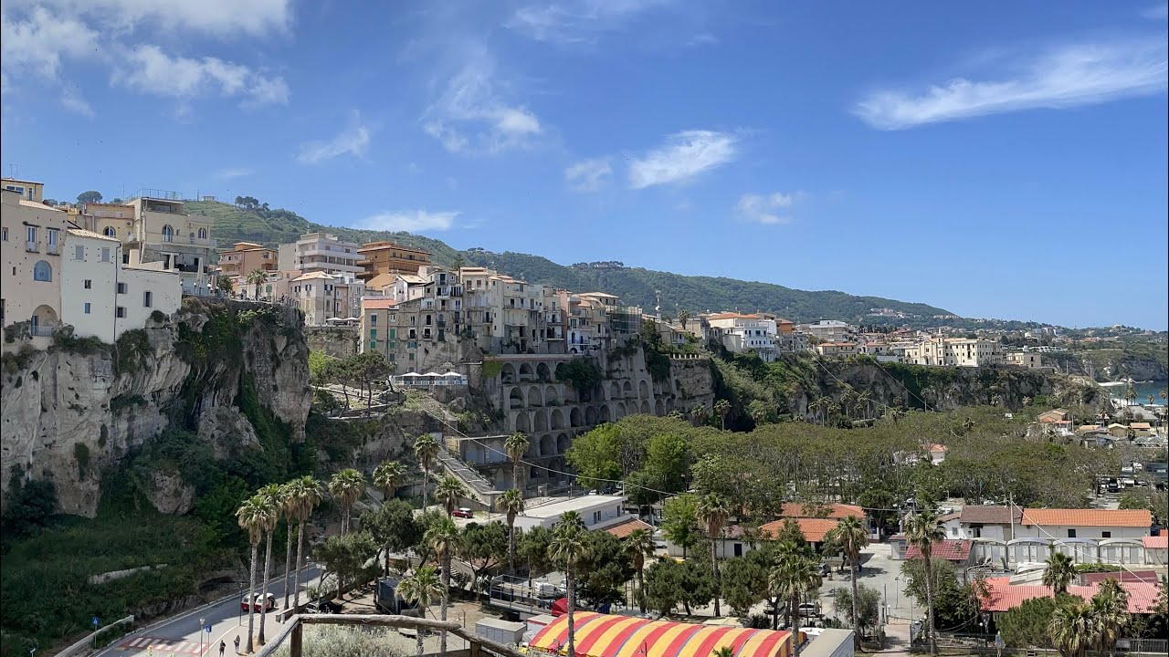 Tropea Italy -  Walking Centro Storico & Enjoying the Sea