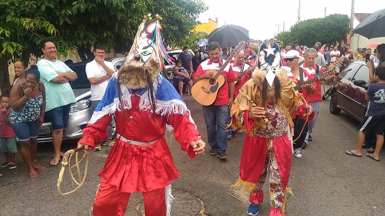 CHEGADA BANDEIRA FOLIA DE REIS 