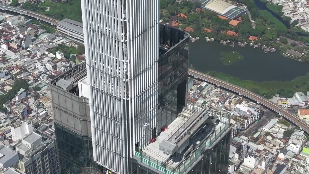 Bay cao 500m hơn Landmark 81 với 463m 4.2.2026