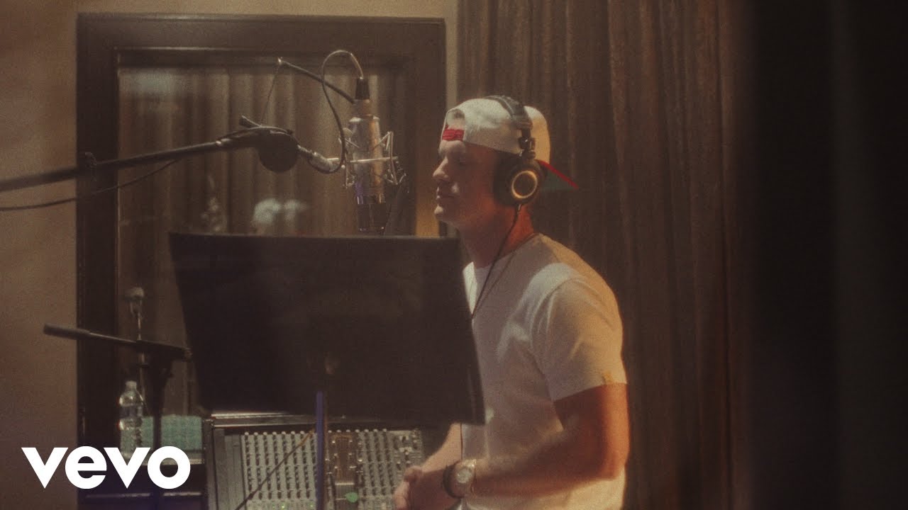 Parker McCollum - Big Ole Fancy House (Studio Performance Video)