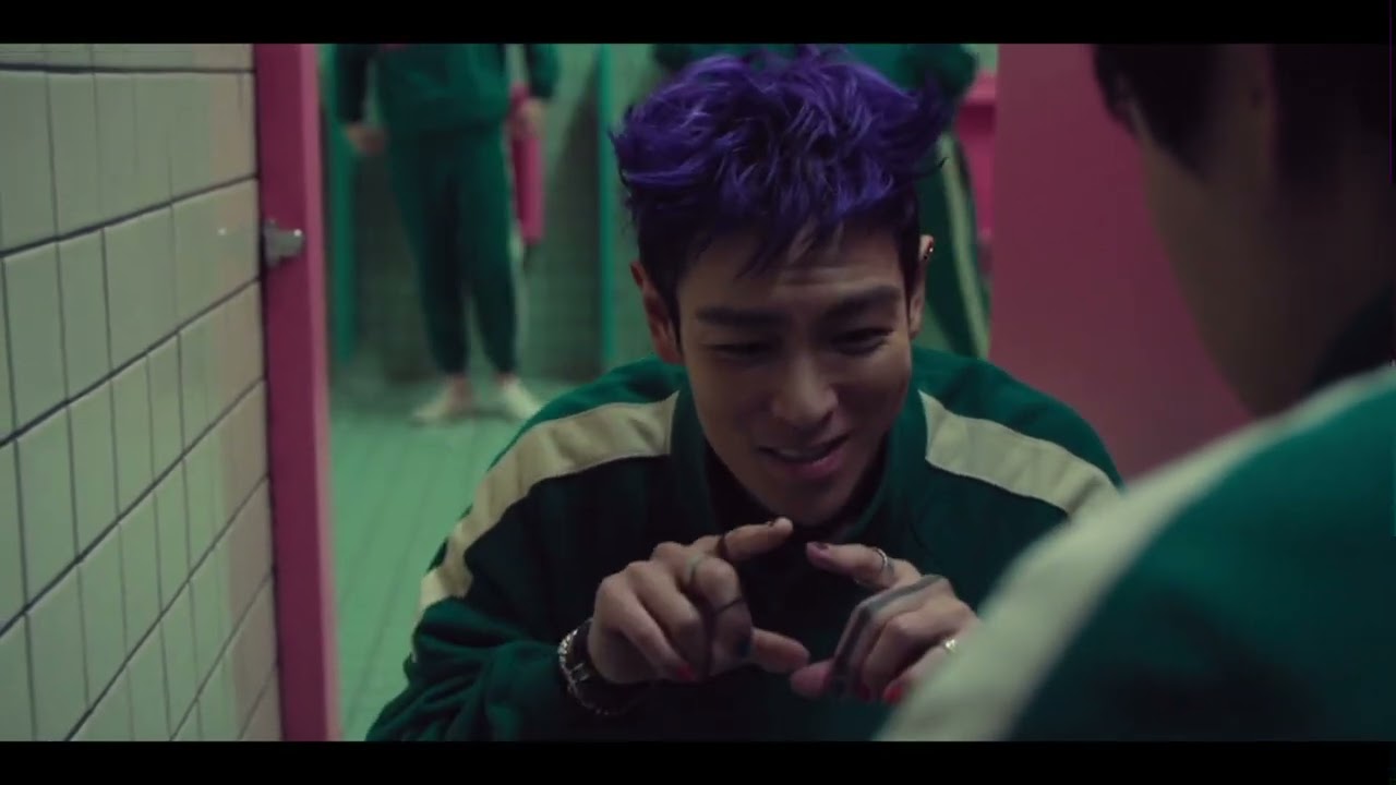 Squid Game Season 2 - Min-su gets bullied by Thanos (Choi Su-bong)