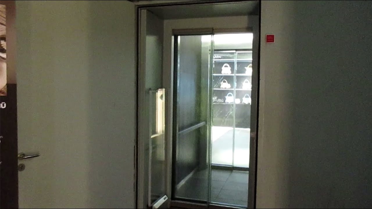 Mannheim, Modehaus Engelhorn (1)