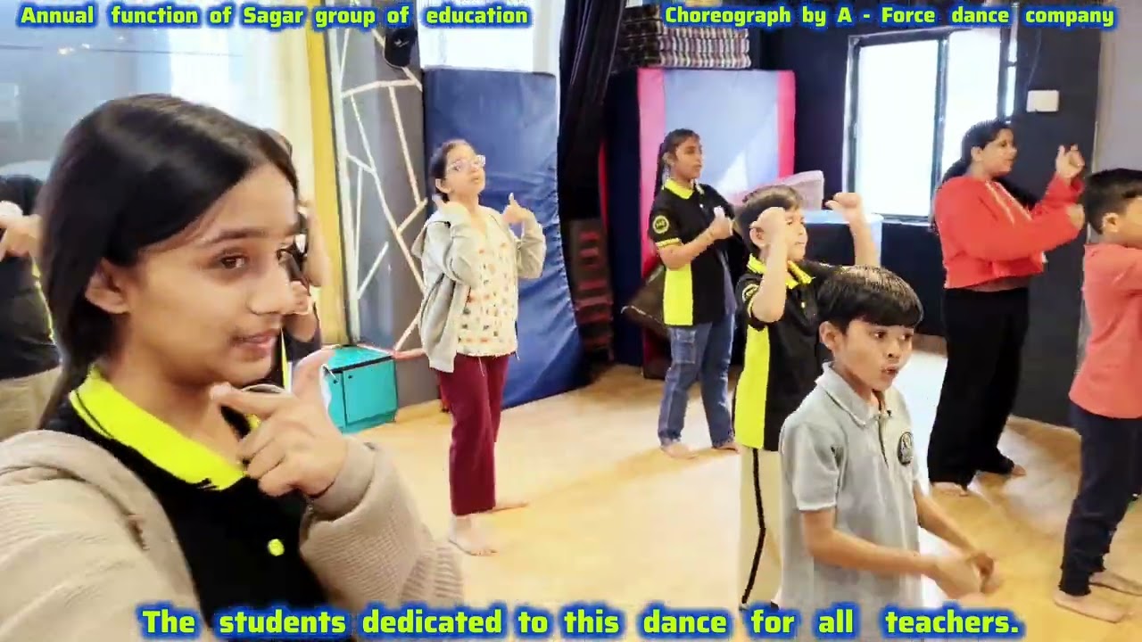 The students dedicated to teachers | Dance on jaane kyu & tu jo mila | sagar group of education 