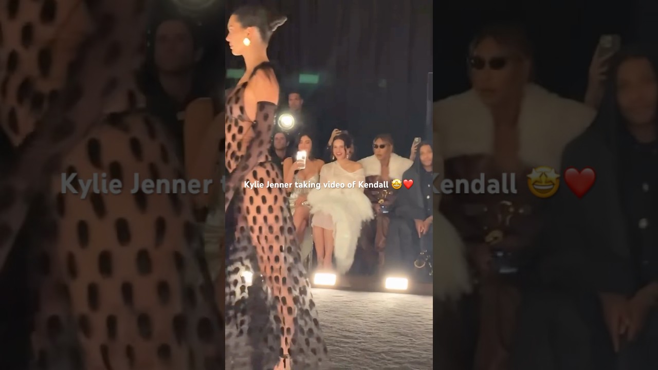 So cute 😭&hearts;️ Kendall Jenner for Schiaparelli runway fashion show new viral video #kendalljenner