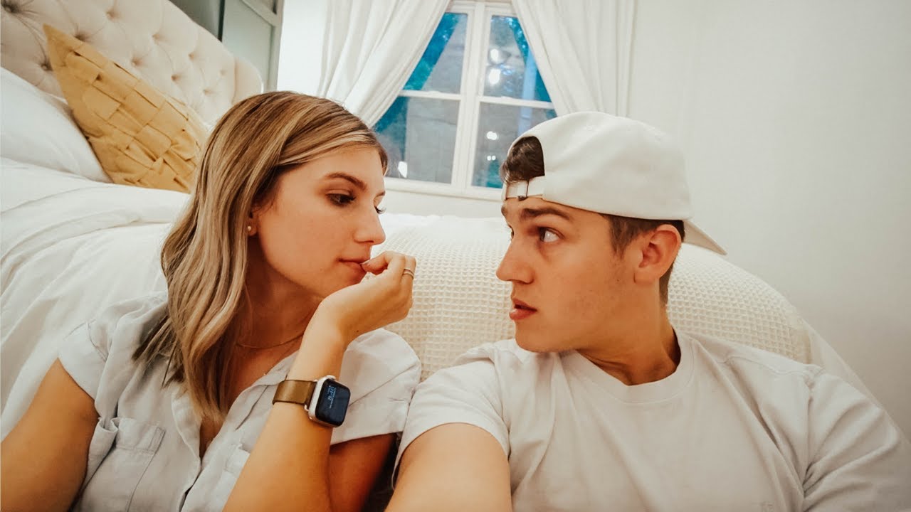 We're both keeping secrets from each other! Will this ruin our anniversary?!