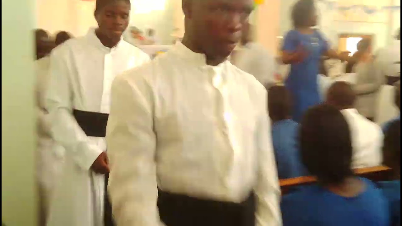 Dzanja la ambuye, Communion song, Zomba cathedral choir, Malawi.