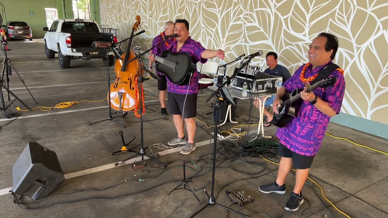 Kanikapila in Kailua Town Featuring Ho'okena on February 11, 2023