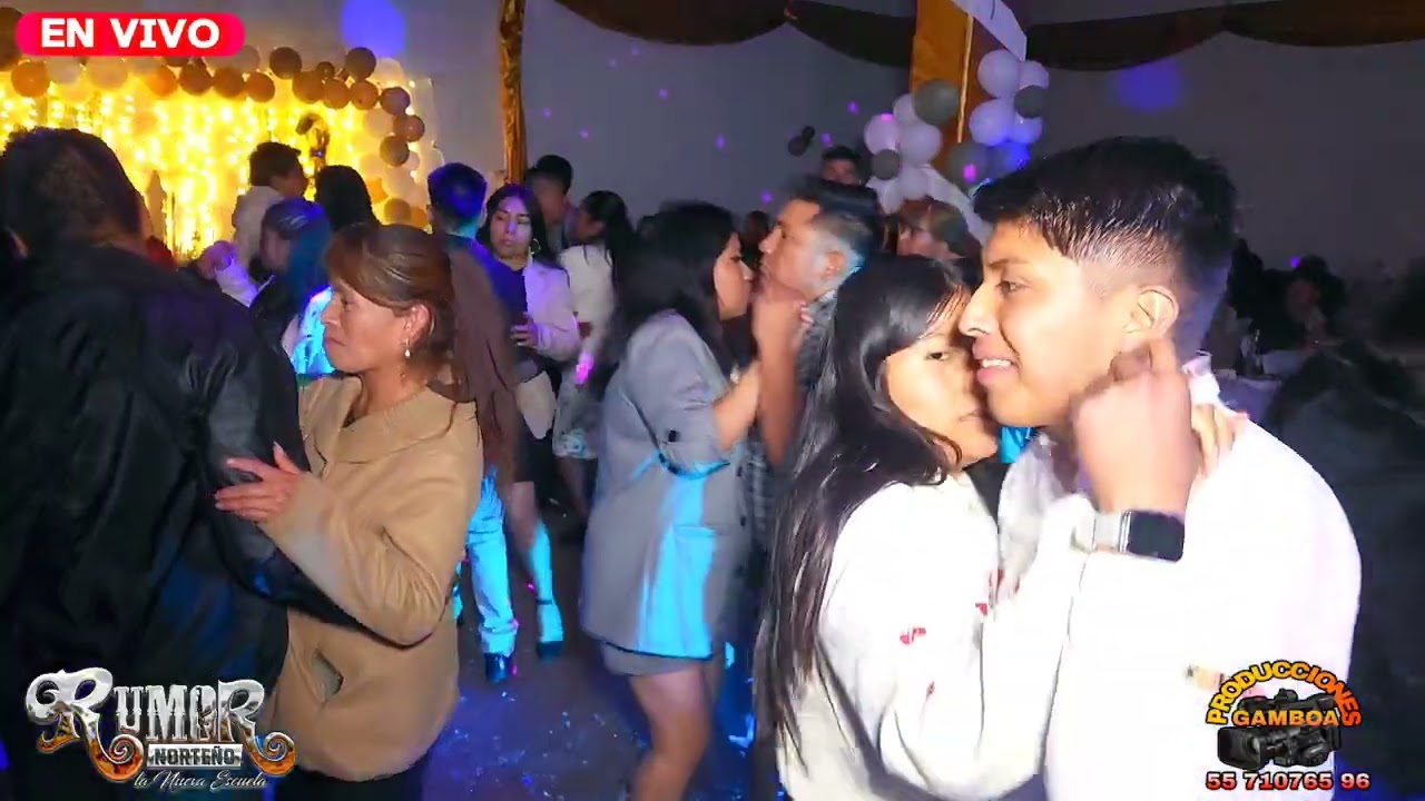 GRAN AMBIENAZO EN EL BAUTIZO DE MICHELLE  FAMILIA MENDOZA SANABRIA GRUPO RUMOR NORTEÑO 