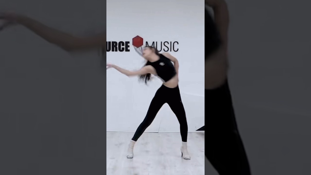 NewJeans HAERIN dancing before debut