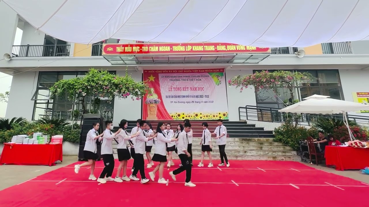Tiết mục nhảy Lễ tổng kết và tri ân HS khối 9 năm học 2022-2023 của HS lớp 8A trường THCS Việt Hoà