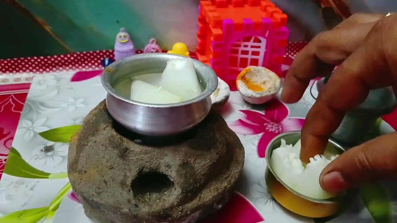 Miniature Testy pepe vaji🤤😚 in my new mini kitchen #miniature #cooking #newminikitchen #food 