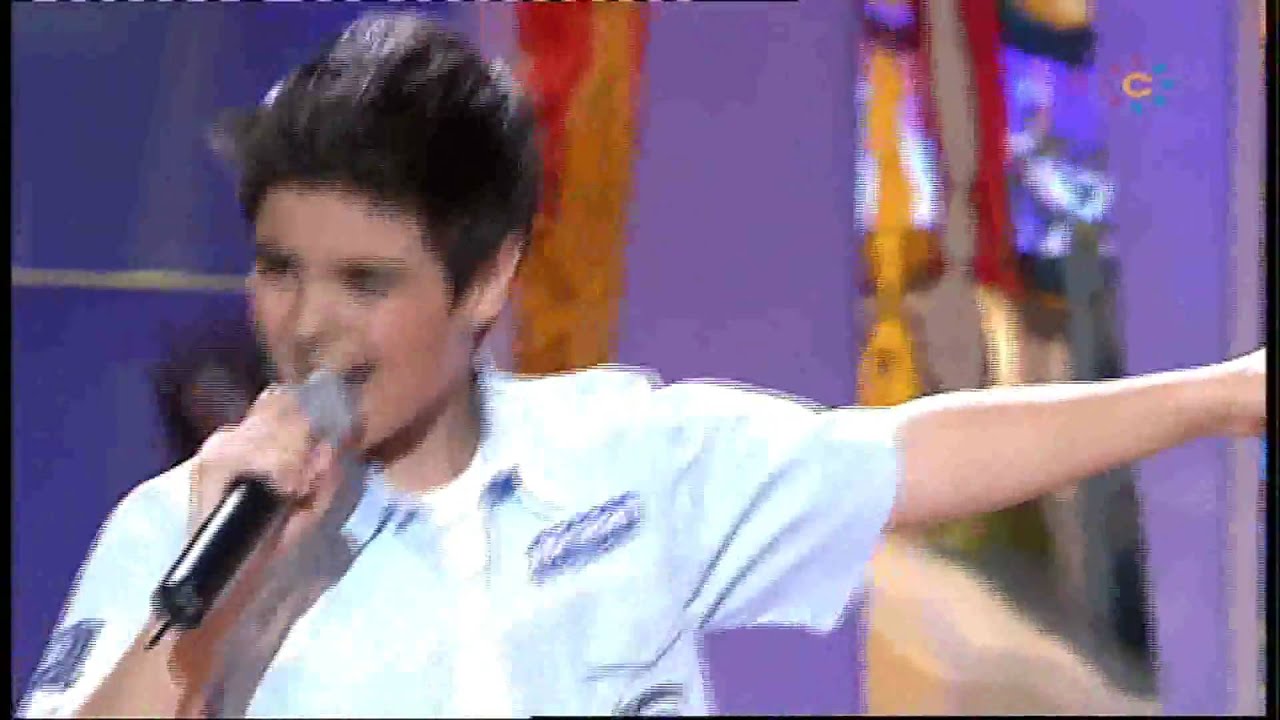 Abraham Mateo (11 años)  - VOLVERIA - Menuda Noche