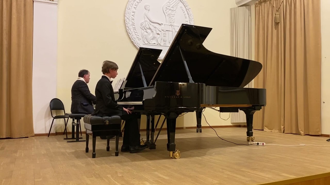 Ludwig Beethoven / Piano Concerto No. 1, in C major part 1. Исполняет Арсений Столяров