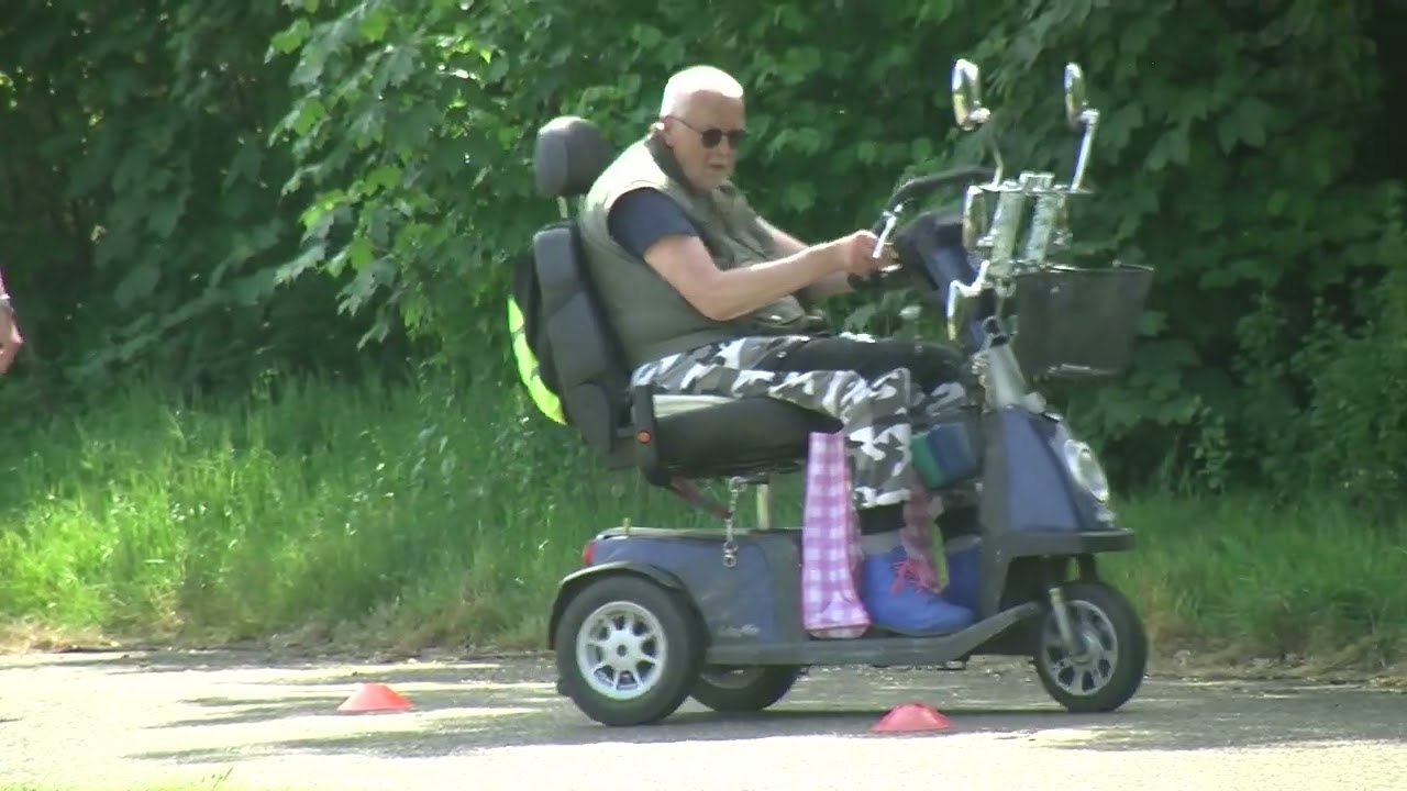 Scootmobiel behendigheid parcours