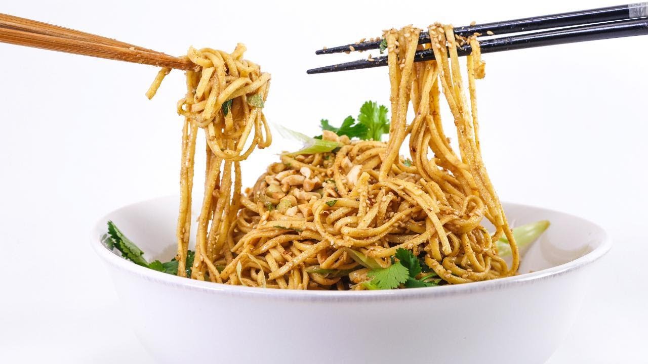 Rachael Ray's Sesame Noodles Recipe | Rachael Ray Show