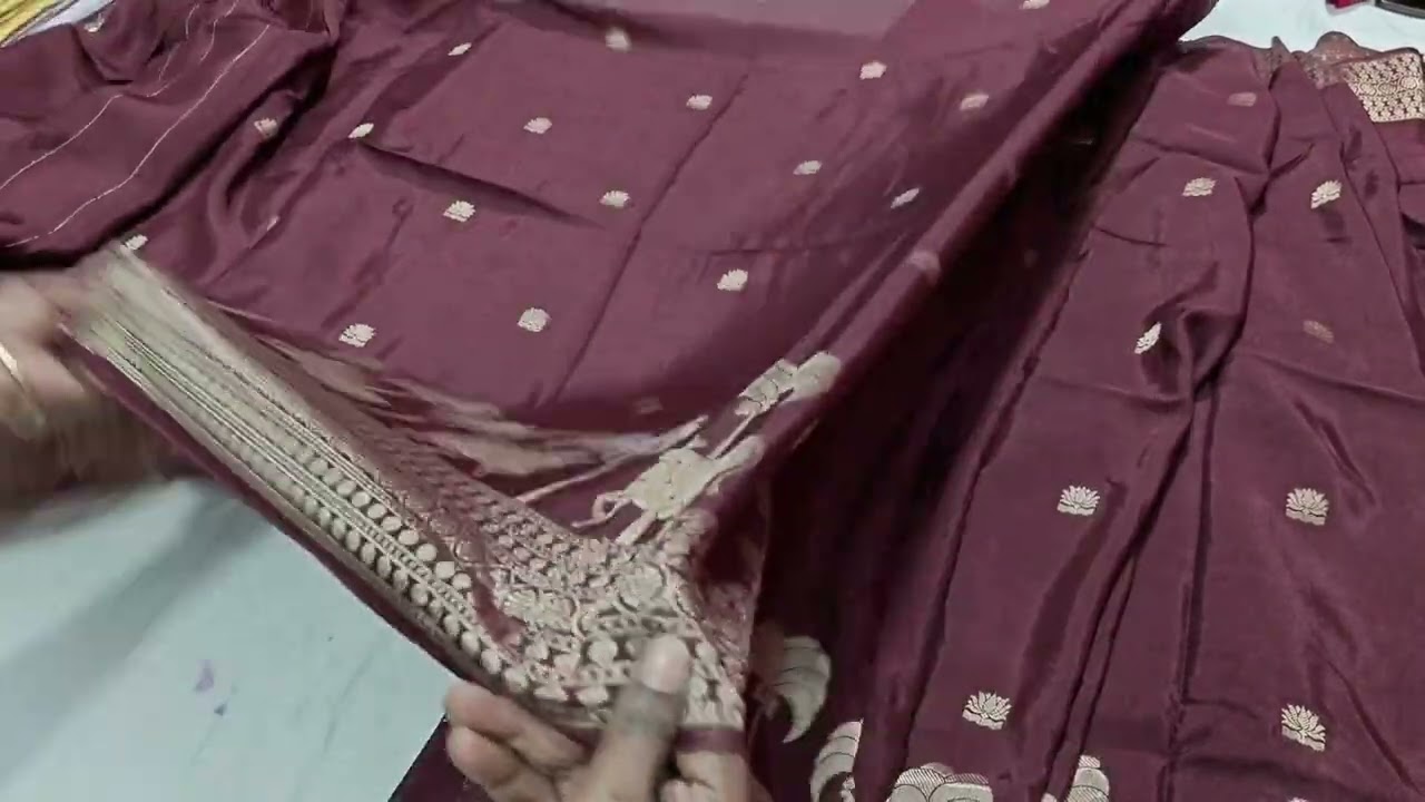 #Dola Saree#Crazy Sale#Yearendsale#JV Saree Studio LB Nagar. 
