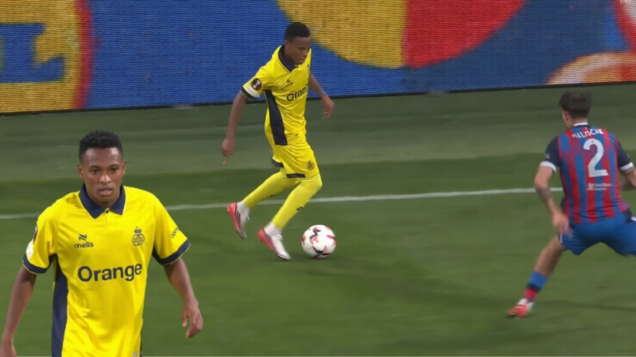 Relebohile Mofokeng shines on his Europa League Debut