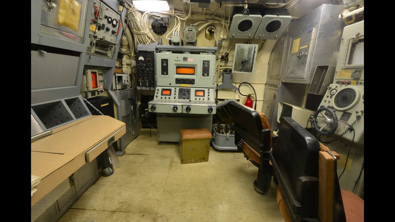 USS Clamagore SS 343 Submarine