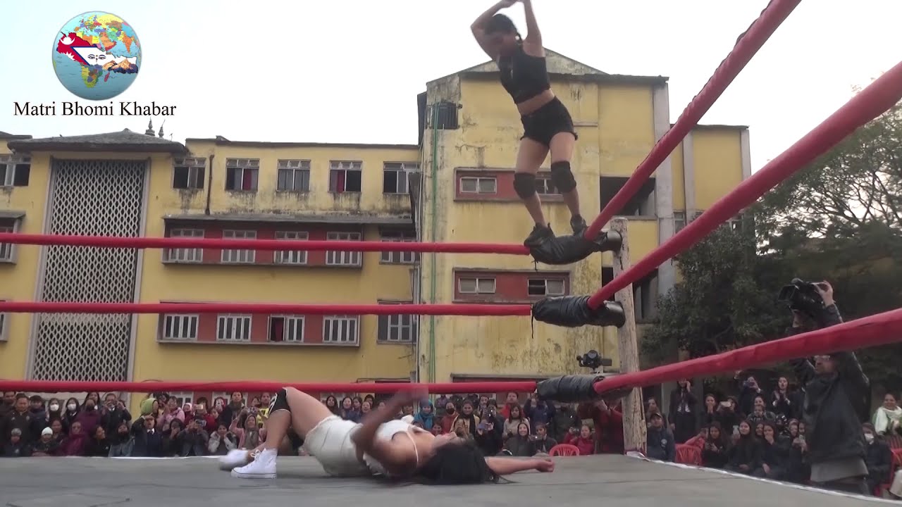 Women Wrestling 2