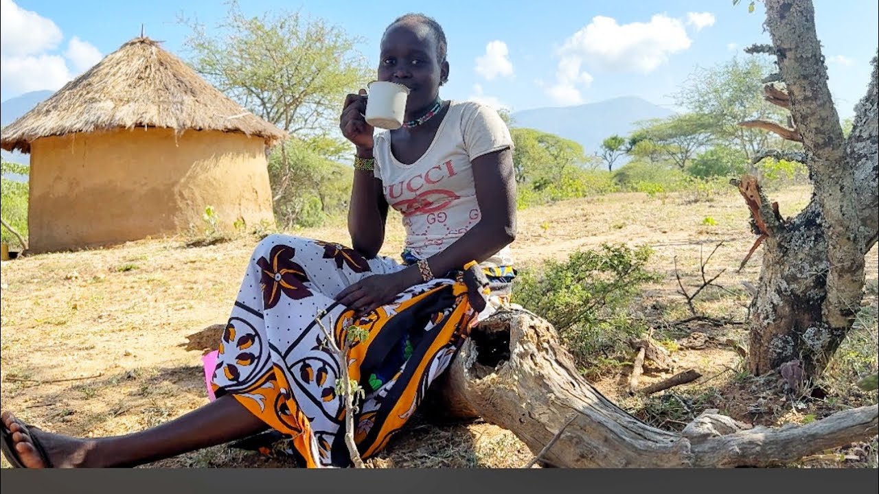 Daily life in a Traditional Homestead/African village life/#villagelife #africa #kimberley