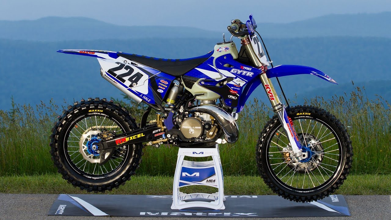 Racer X Films: Garage Build 2011 Yamaha YZ250 GNCC Race Bike