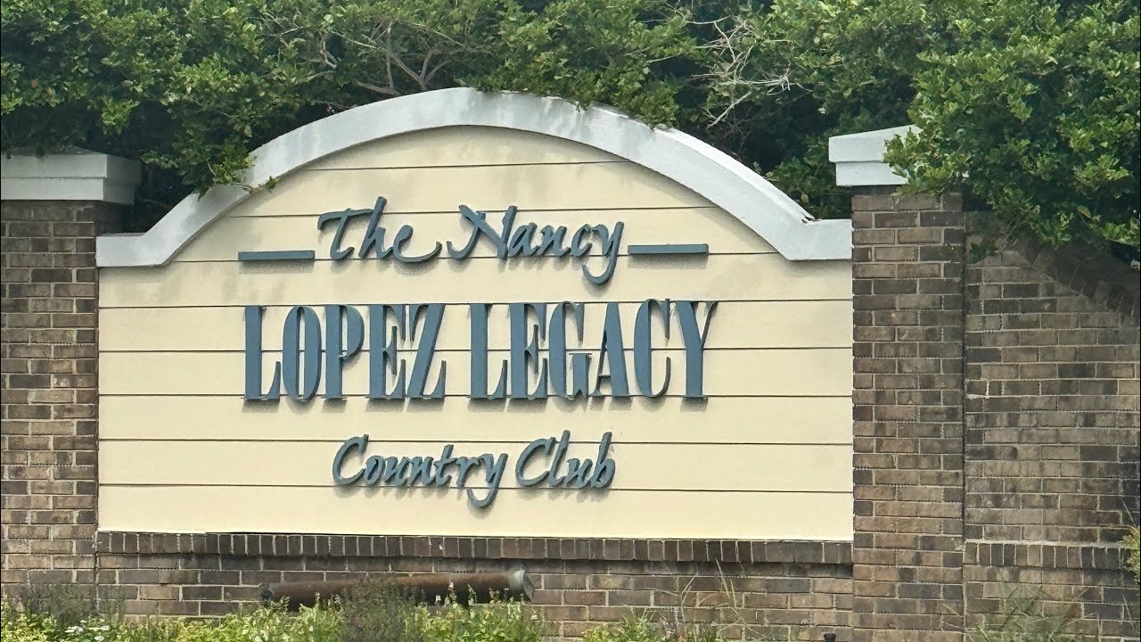 How nice would it be to have Nancy Lopez Country Club just down the street? The Villages, FL! 