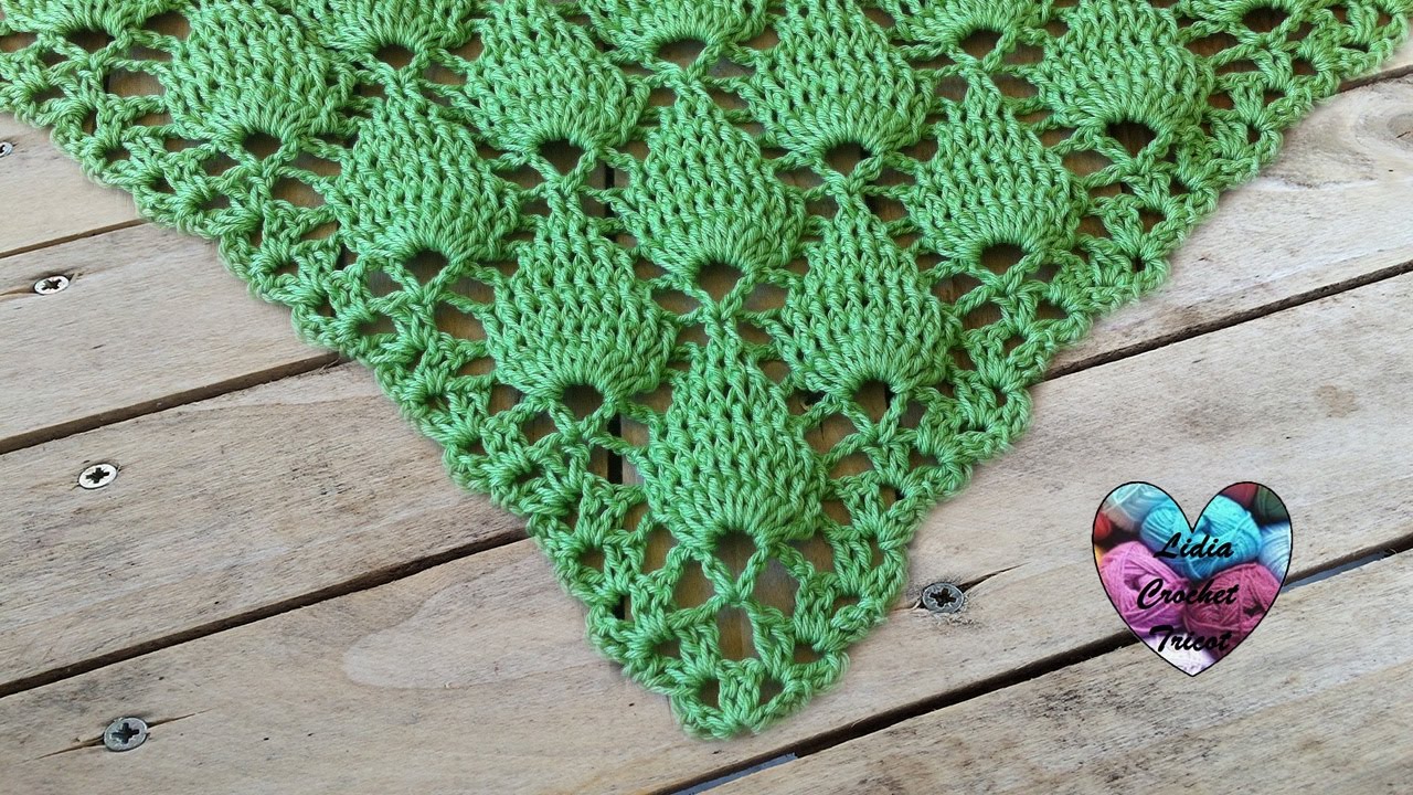 Châle original feuilles en relief / chal en crochet ojas en relieve