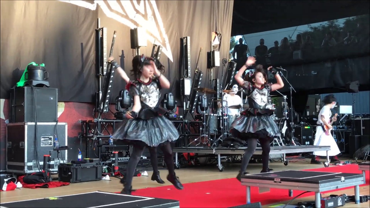 BabyMetal 2017 - Gimme Chocolate!!! - Mountain View, CA (4k Quality)