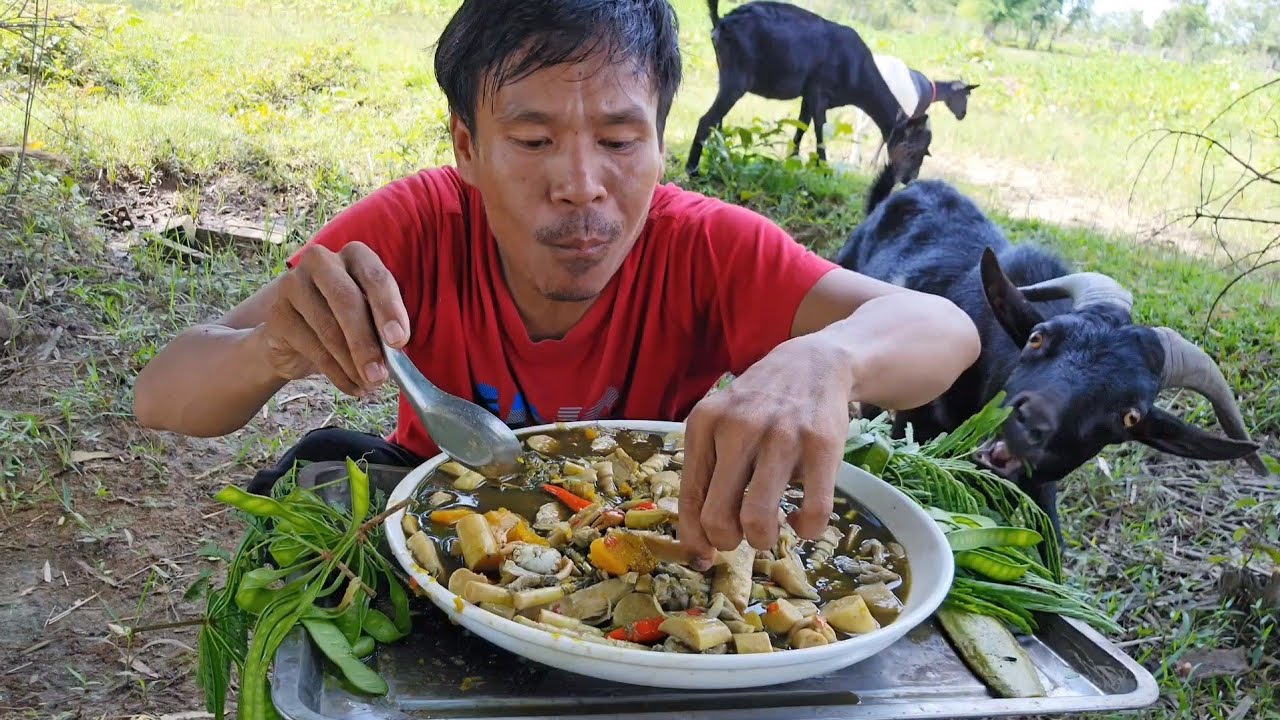 แกงหน่อไม้ แช่บๆร้อนๆใหม่ๆ ແກງຫນໍ່ໄມ້ຮ້ອນໆ #บัวไล #ບົວໄລ