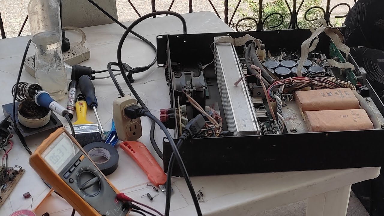 reparación de poder qsc1500 mx