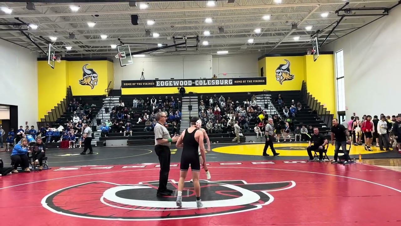 Garrett Carter High School Varsity Wrestling- Freshman 144 pounds- West Carroll IL- Illinois vs Iowa