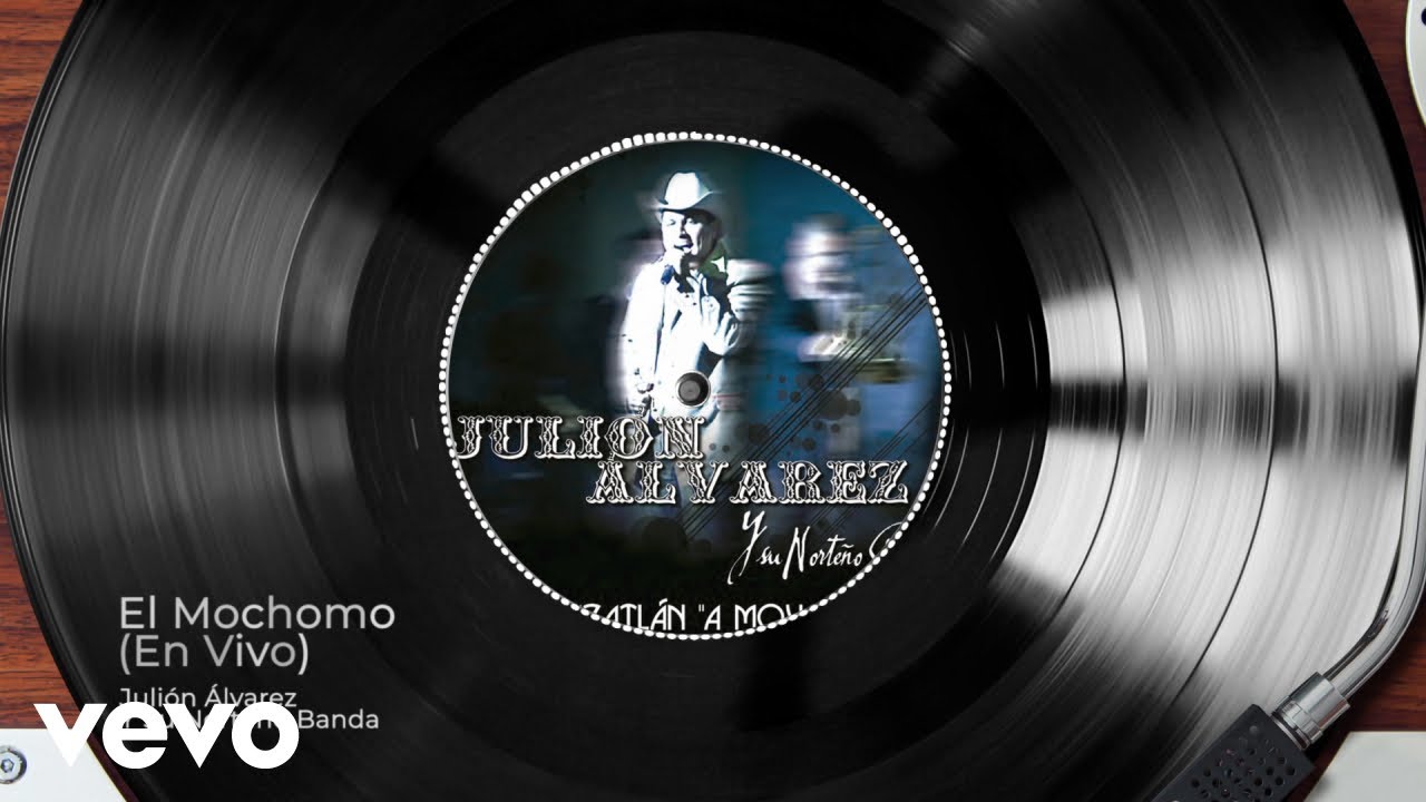 Julión Álvarez Y Su Norteño Banda - El Mochomo (En Vivo/Audio)