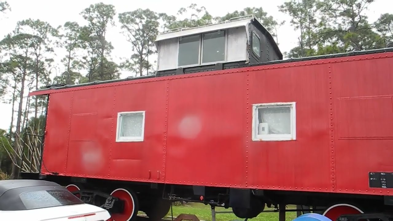 Seaboard Coast Lines Caboose or Atlantic Coast Lines Caboose