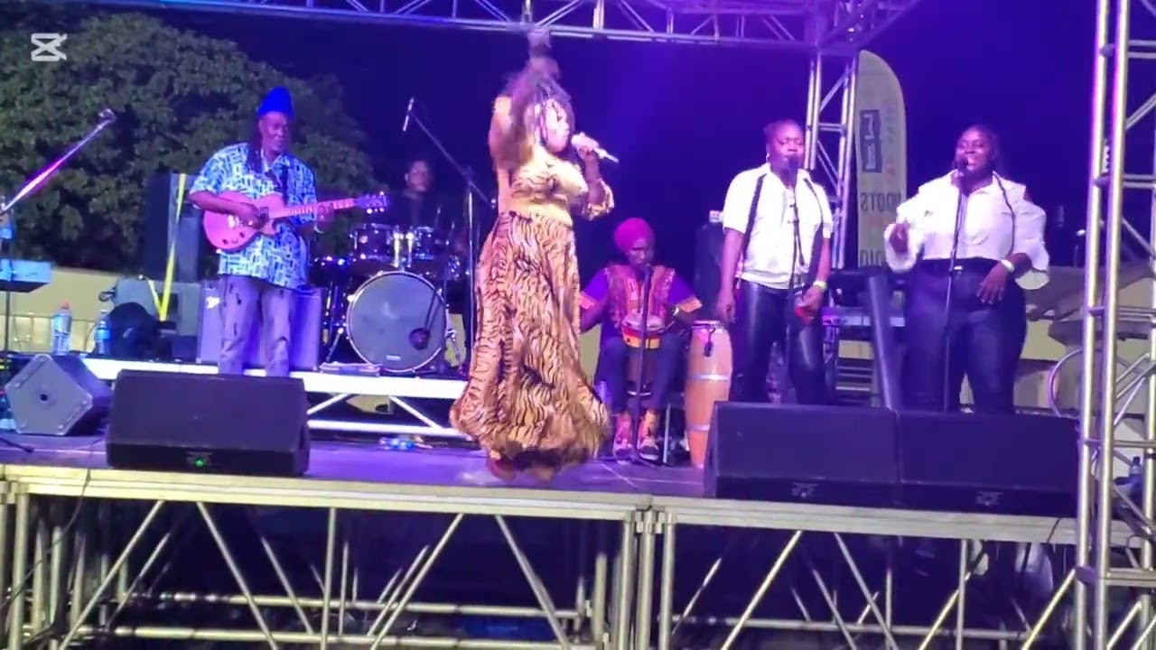 Isha Bel live Family Unity Fest