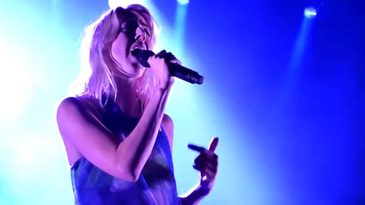 Veronica Maggio - Snälla bli min (live) - Popaganda, Stockholm - 30-08-2014