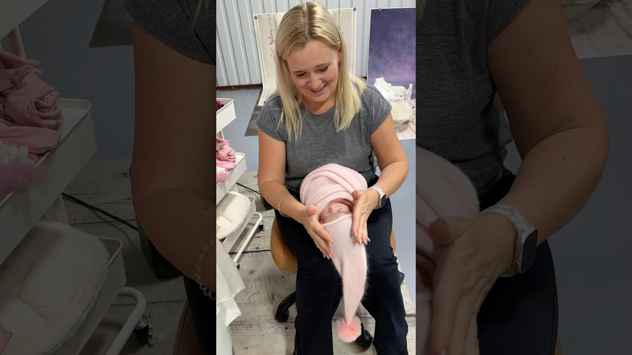 Watch me wrap and pose a newborn baby. #newbornphoto #babyphotography #newbornphotography #baby