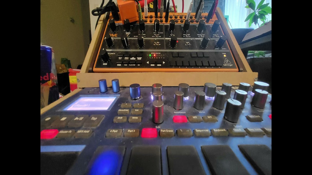 korg electribe 2 blue & behringer crave