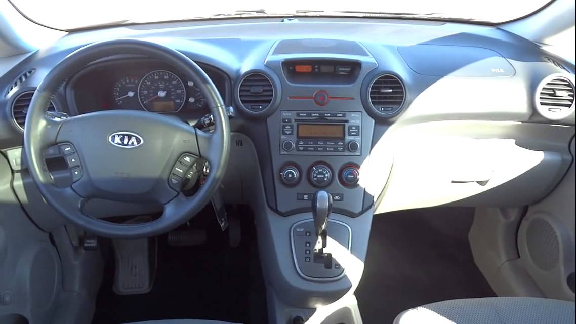 2008 Kia Rondo