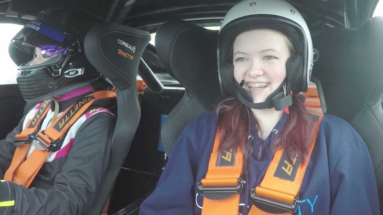 Liona and Charlie, Racing Versus Aviation