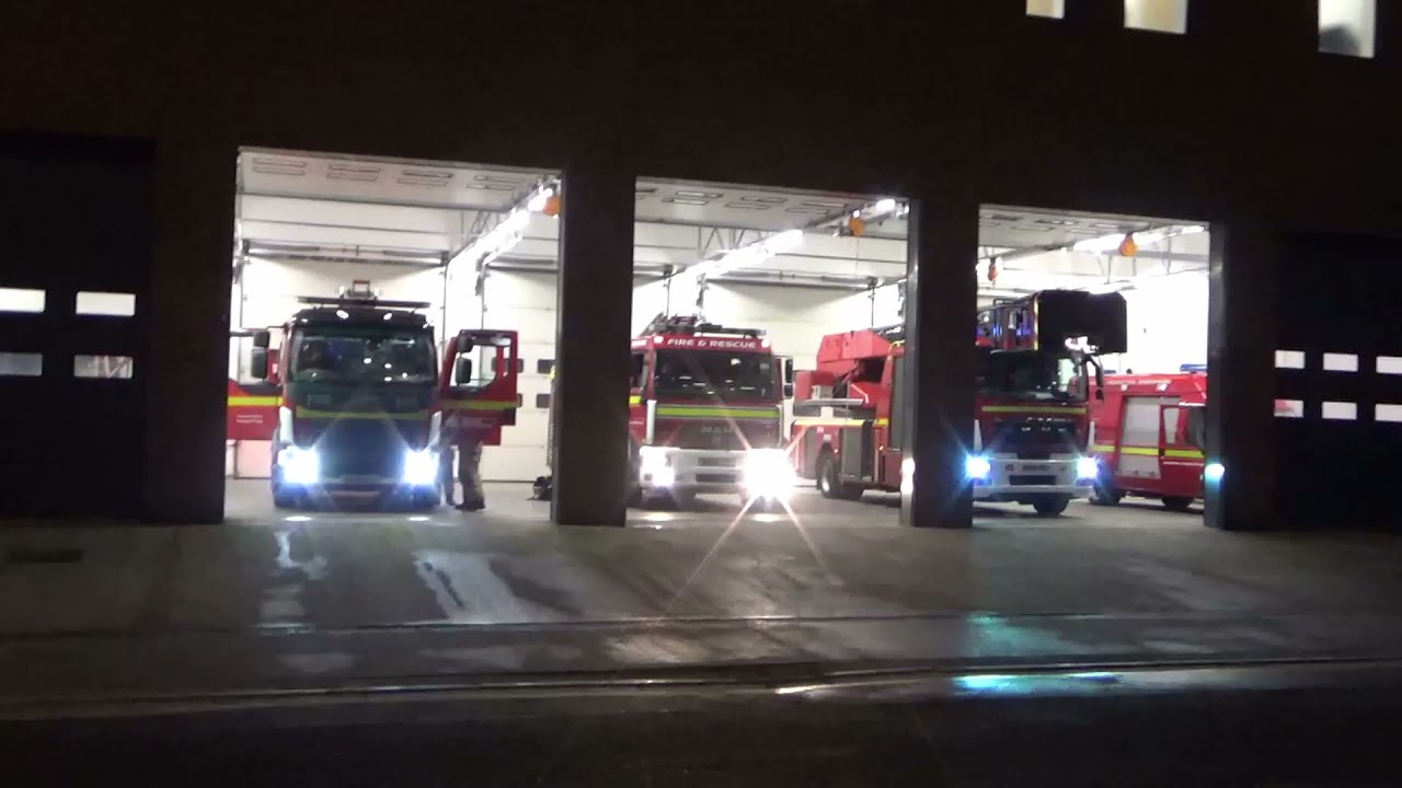 *TRIPLE TURNOUT!* 2 Fire Engines & A Turntable Ladder Turnout from Temple Fire Station | AFRS