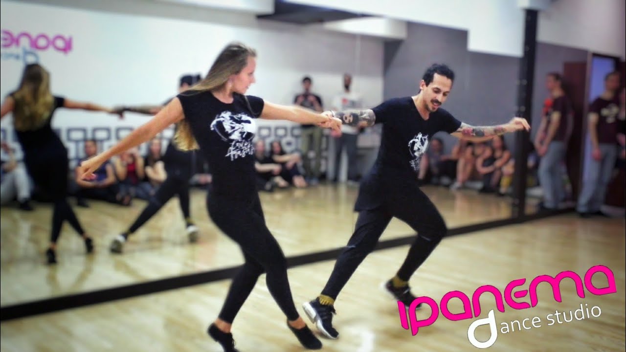 Carlos Oliveira and Anastasia Lyakh. #Zouk demo (Moonlight Serenade)