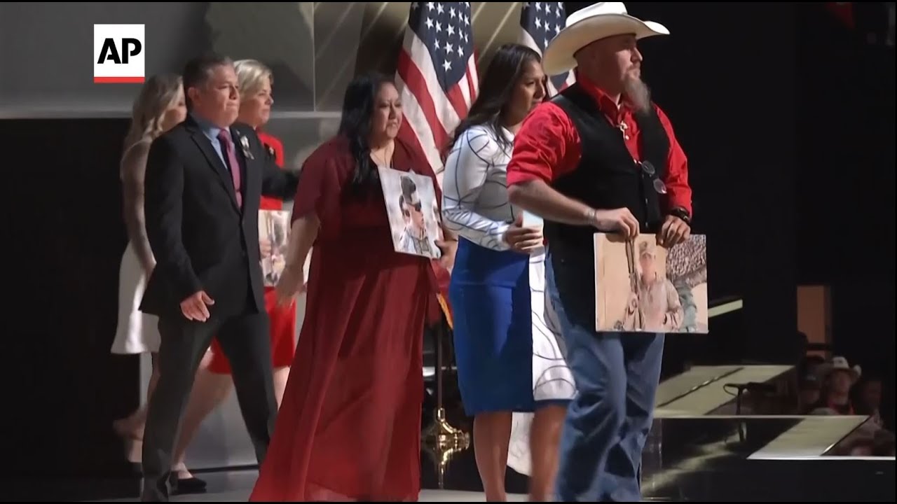 Famlies of 13 service members killed during Afghanistan withdrawal appear at RNC