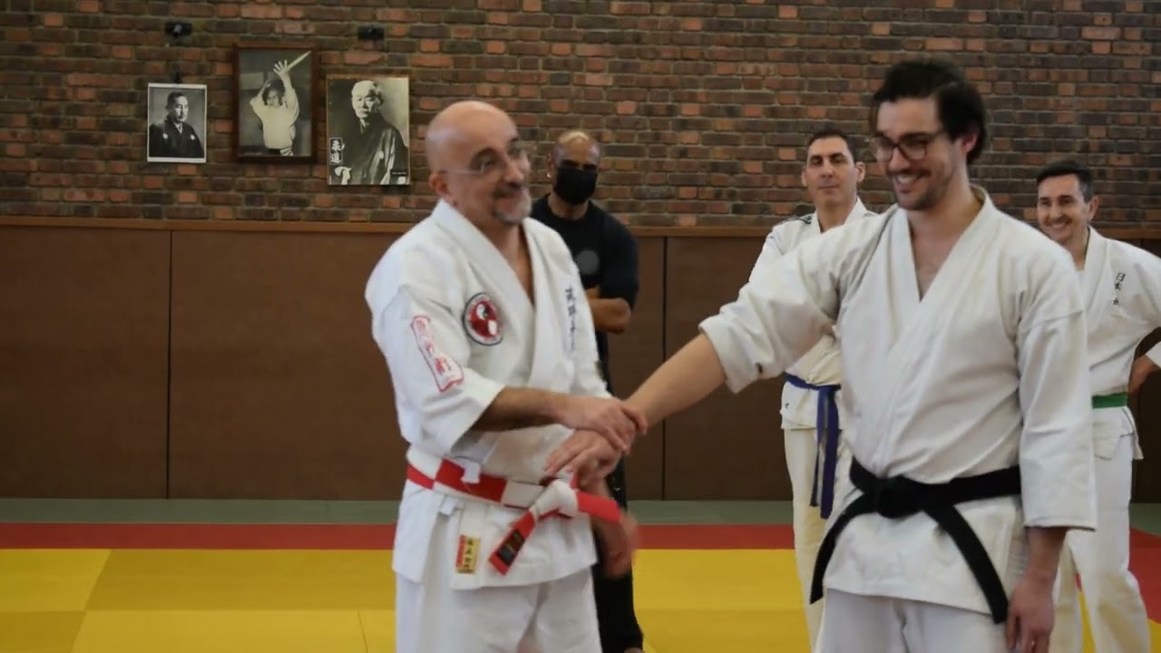 Février 2022 - Serge REBOIS - KYUSHO JUTSU - Technique 2