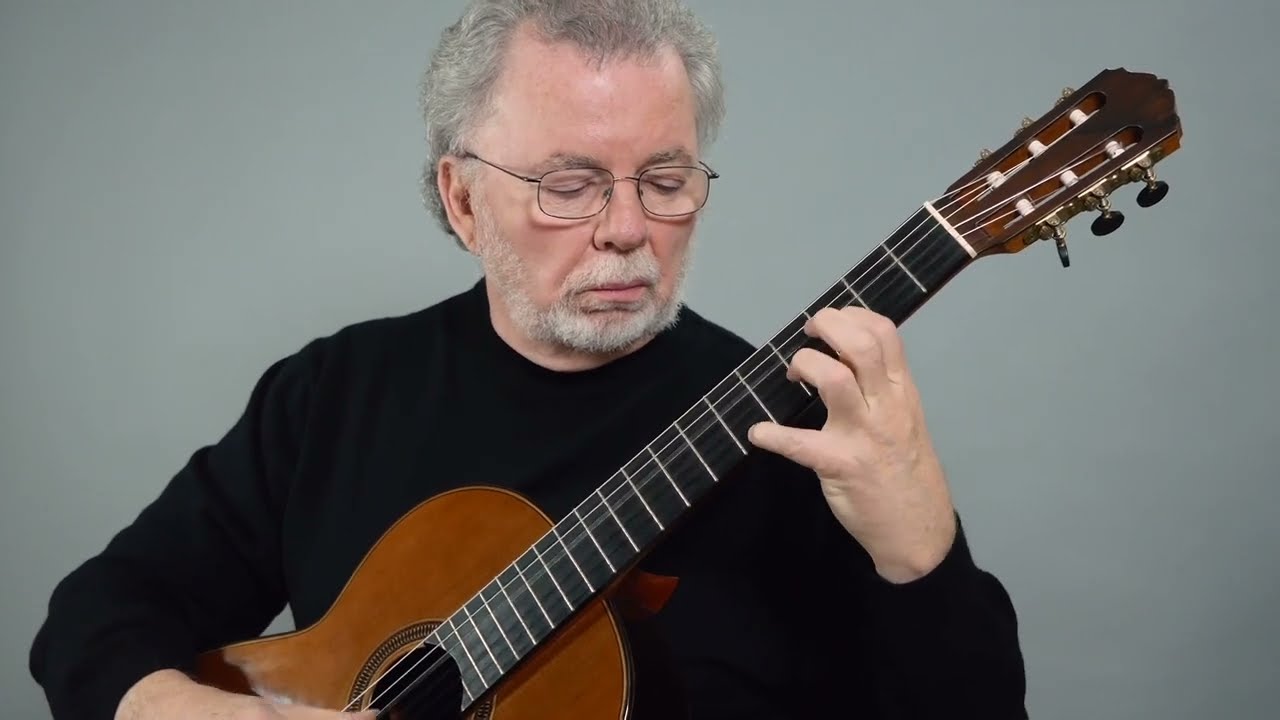 Streamed during Covid: Manuel Barrueco performs Study in C, Op. 6, No. 10 (God Save the King) by Sor